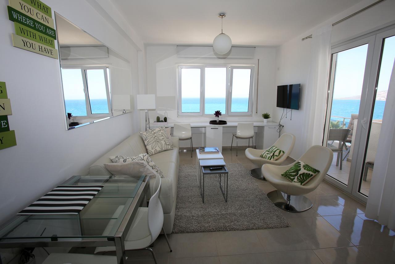 White Residence Luxury Apartments Sarande Exterior photo
